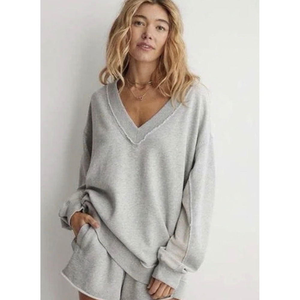 Aerie Women XL Vacay Every Day Slouchy Sweatshirt gray Distressed Oversized